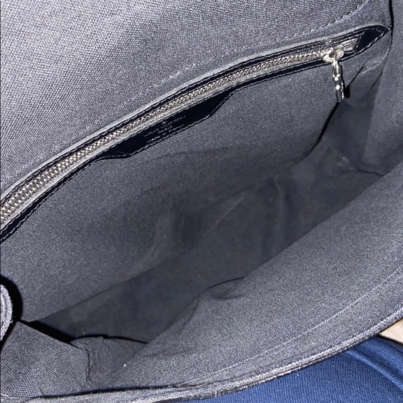 LV BACKPACK - Picture 11 of 11